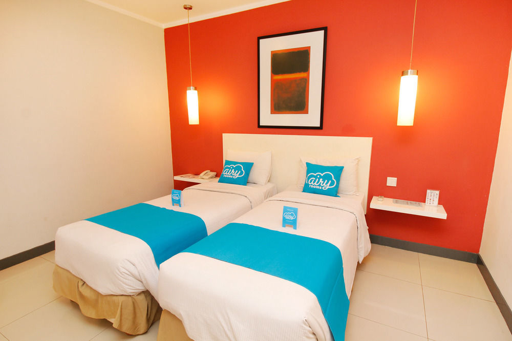 Airy Glodok Pinangsia Raya Jakarta Hotel Exterior photo